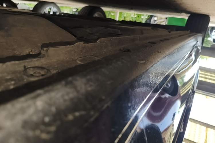 Used Buick LaCrosse 2022 652T Luxury Version Right Side Sill