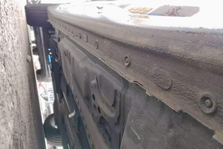 Used Buick LaCrosse 2022 652T Luxury Version Right Side Sill