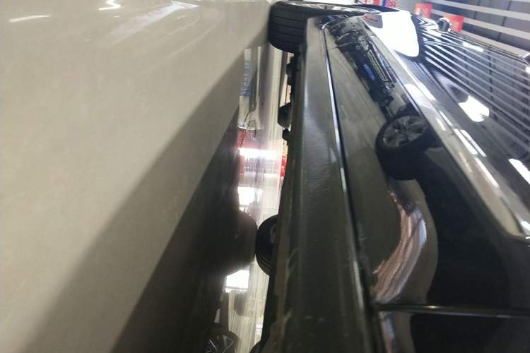 Used Buick LaCrosse 2022 552T Luxury Version Right Side Sill