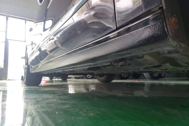 Used Buick LaCrosse 2022 652T Luxury Version Right Side Sill