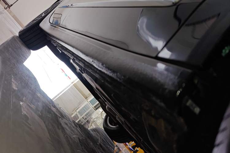 Used Buick LaCrosse 2022 652T Luxury Version Right Side Sill