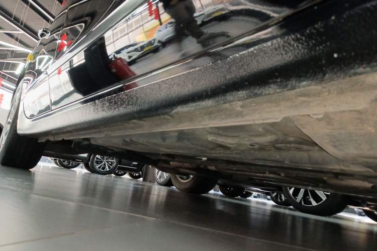 Used Buick LaCrosse 2022 552T Luxury Version Right Side Sill