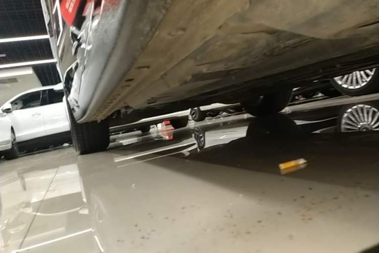 Used Buick LaCrosse 2022 552T Luxury Version Right Side Sill