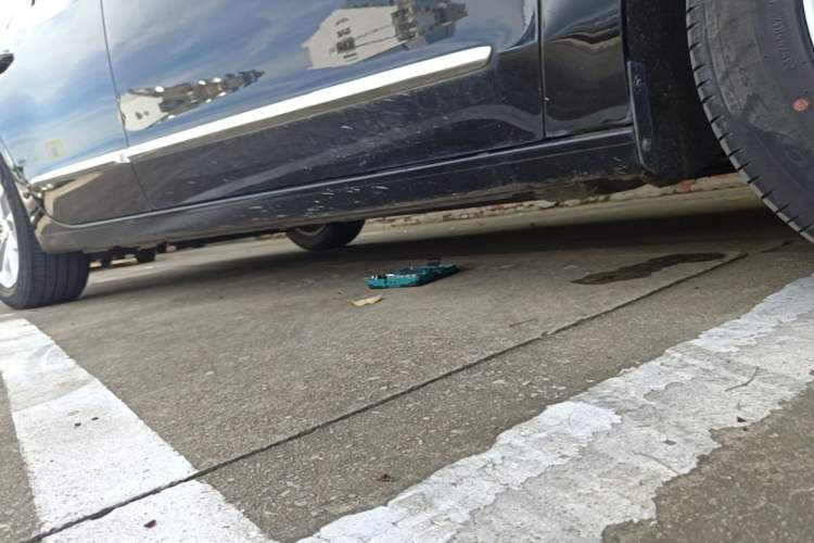 Used Buick LaCrosse 2022 552T Luxury Version Right Side Sill