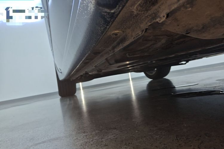 Used Buick LaCrosse 2022 652T Luxury Version Right Side Sill
