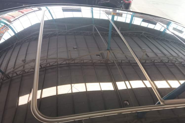 Used Buick LaCrosse 2022 652T Luxury Version Roof