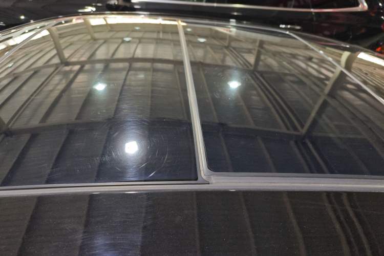 Used Buick LaCrosse 2022 552T Luxury Version Roof