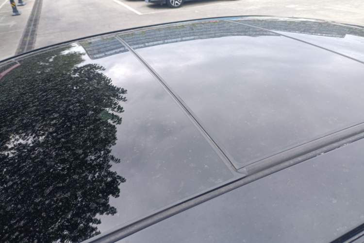 Used Buick LaCrosse 2022 652T Luxury Version Roof