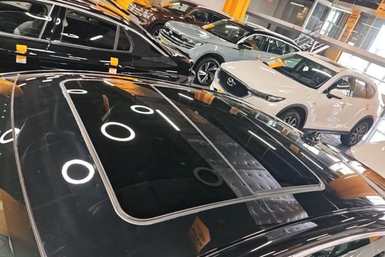 Used Buick LaCrosse 2022 652T Luxury Version Roof