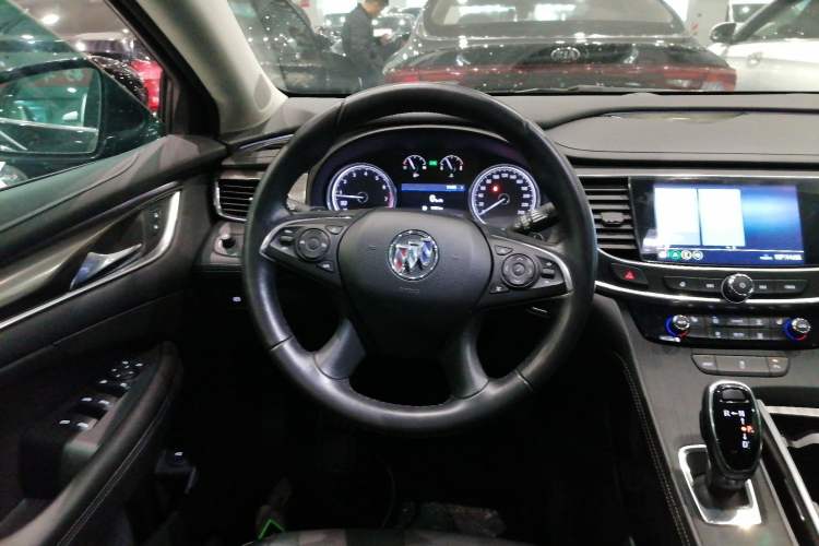 Used Buick LaCrosse 2022 652T Luxury Version Steering Wheel