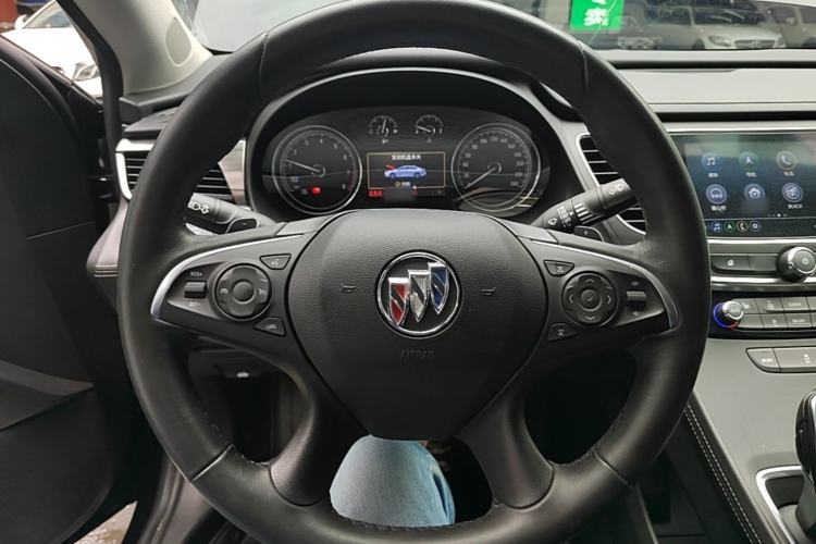 Used Buick LaCrosse 2022 652T Luxury Version Steering Wheel
