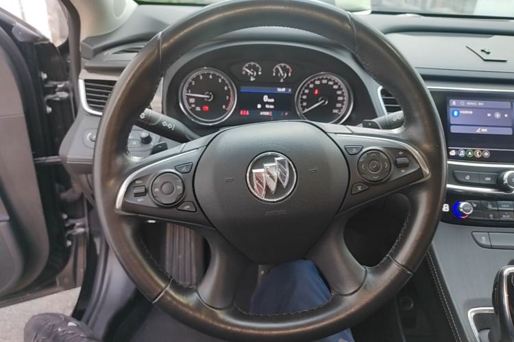 Used Buick LaCrosse 2022 552T Luxury Version Steering Wheel