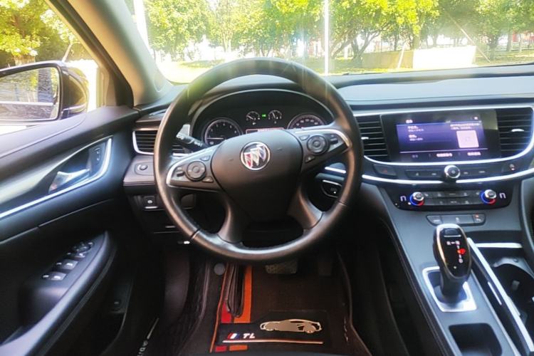 Used Buick LaCrosse 2022 652T Luxury Version Steering Wheel
