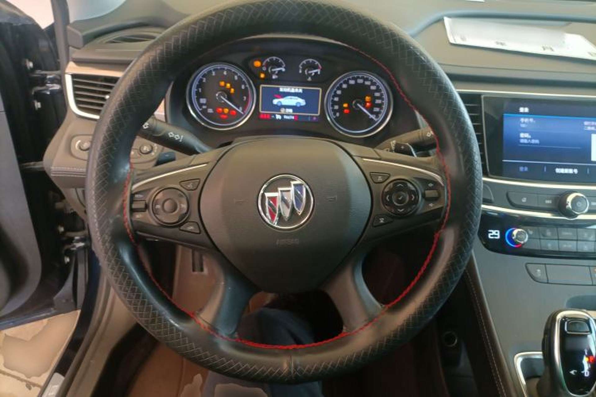 Used Buick LaCrosse 2022 552T Luxury Version Steering Wheel