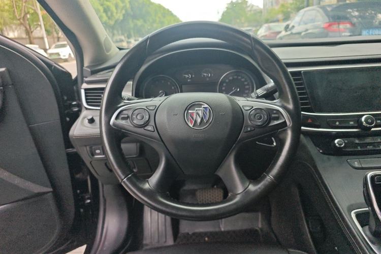 Used Buick LaCrosse 2022 552T Luxury Version Steering Wheel