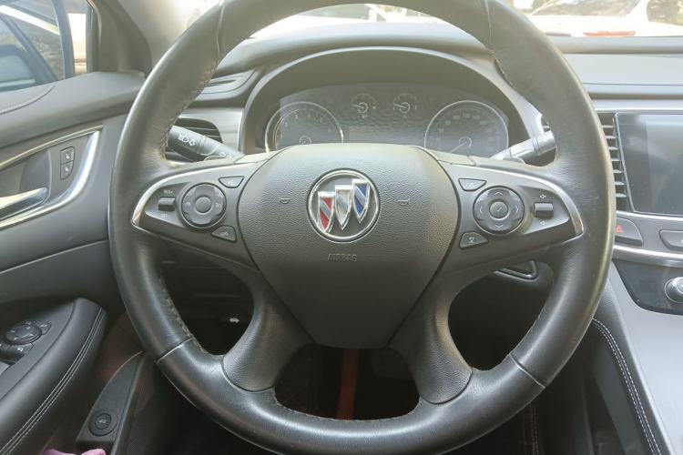 Used Buick LaCrosse 2022 652T Luxury Version Steering Wheel