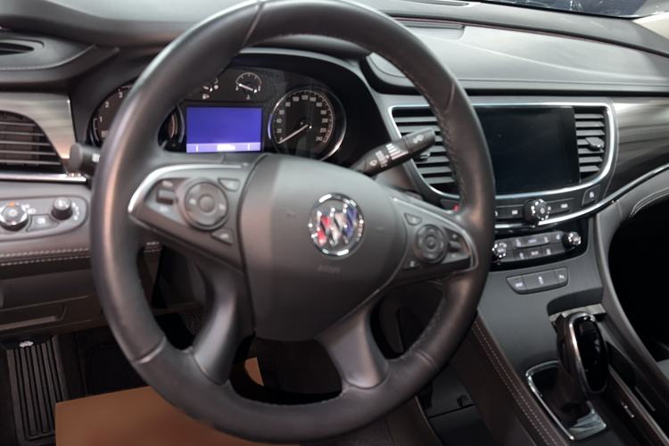 Used Buick LaCrosse 2022 652T Luxury Version Steering Wheel