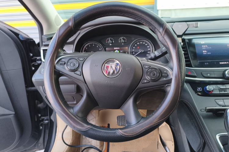 Used Buick LaCrosse 2022 652T Luxury Version Steering Wheel