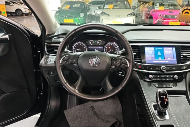 Used Buick LaCrosse 2022 652T Luxury Version Steering Wheel