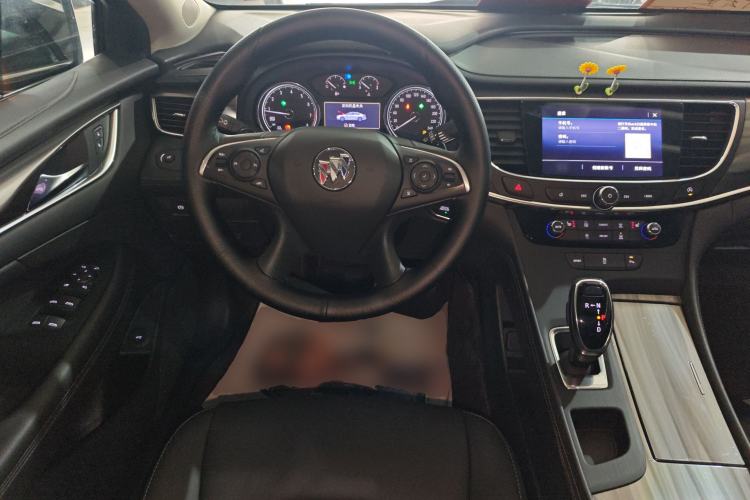 Used Buick LaCrosse 2022 652T Luxury Version Steering Wheel