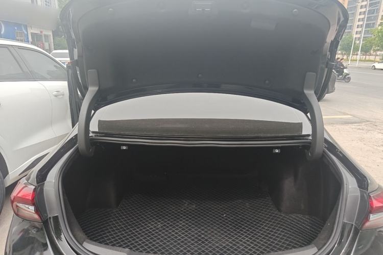 Used Buick LaCrosse 2022 652T Luxury Version Trunk