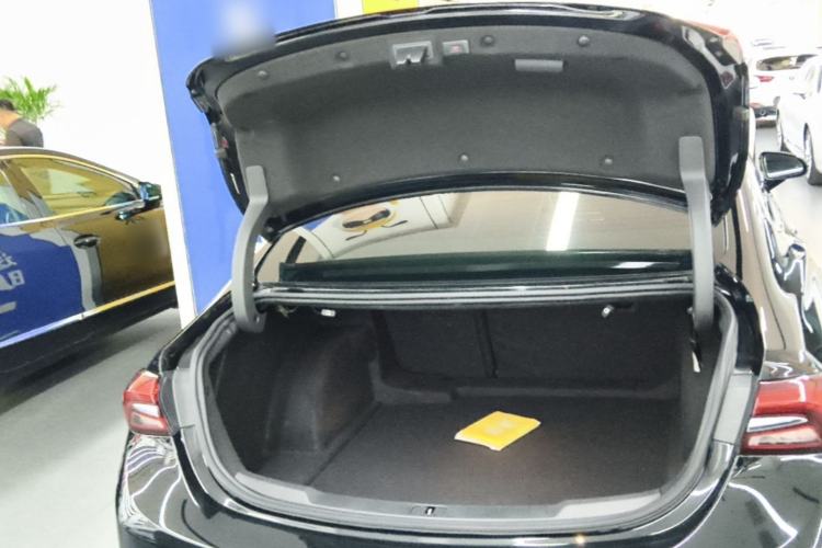 Used Buick LaCrosse 2022 652T Luxury Version Trunk