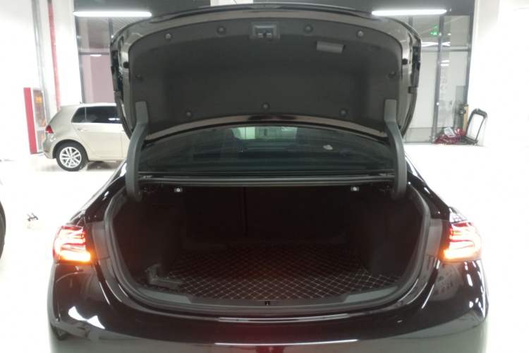Used Buick LaCrosse 2022 652T Luxury Version Trunk
