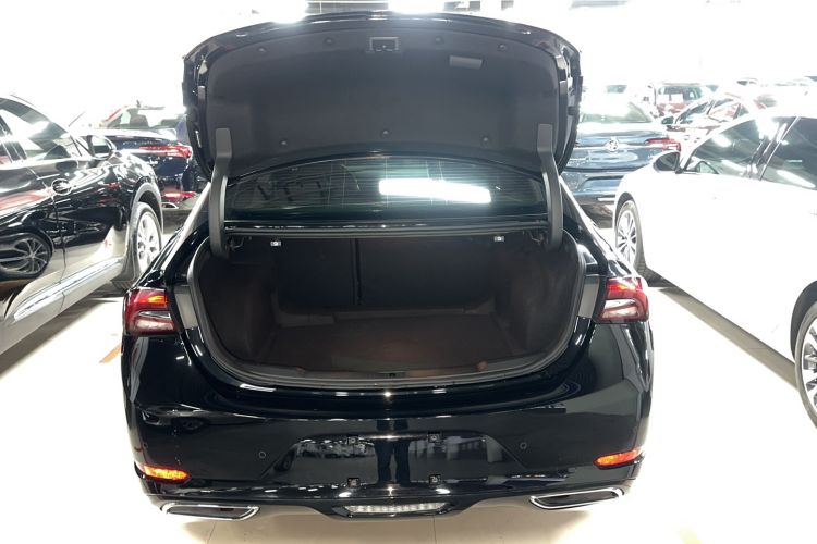 Used Buick LaCrosse 2022 652T Luxury Version Trunk