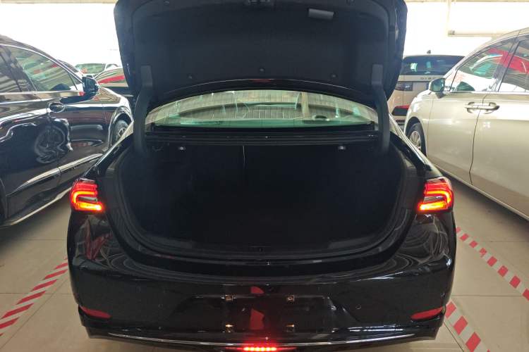 Used Buick LaCrosse 2022 552T Luxury Version Trunk
