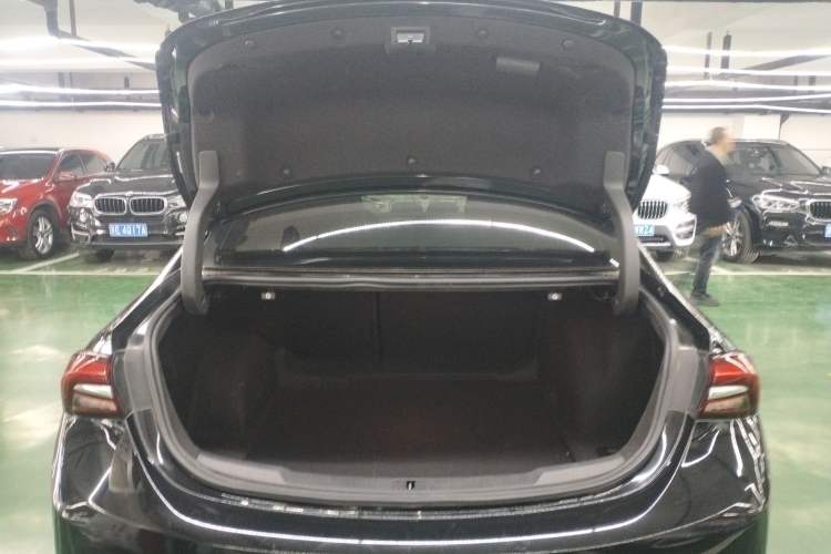 Used Buick LaCrosse 2022 652T Luxury Version Trunk