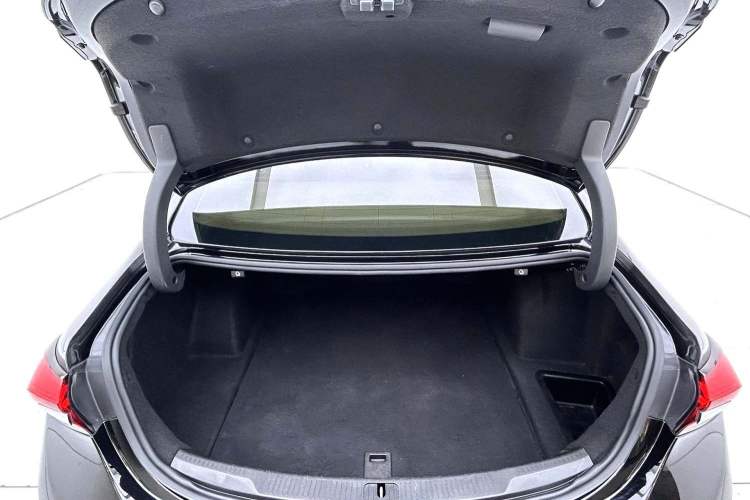 Used Buick LaCrosse 2022 652T Luxury Version Trunk