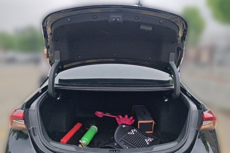Used Buick LaCrosse 2022 652T Luxury Version Trunk