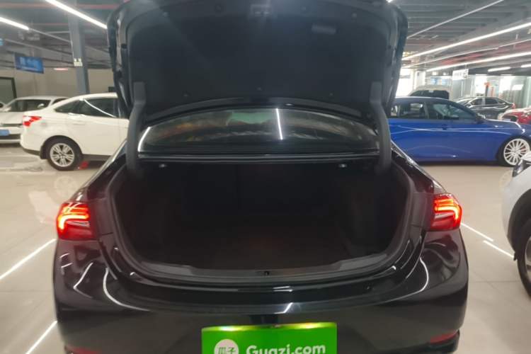 Used Buick LaCrosse 2022 652T Luxury Version Trunk