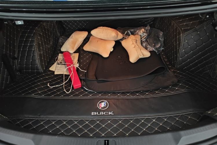 Used Buick LaCrosse 2022 552T Luxury Version Trunk