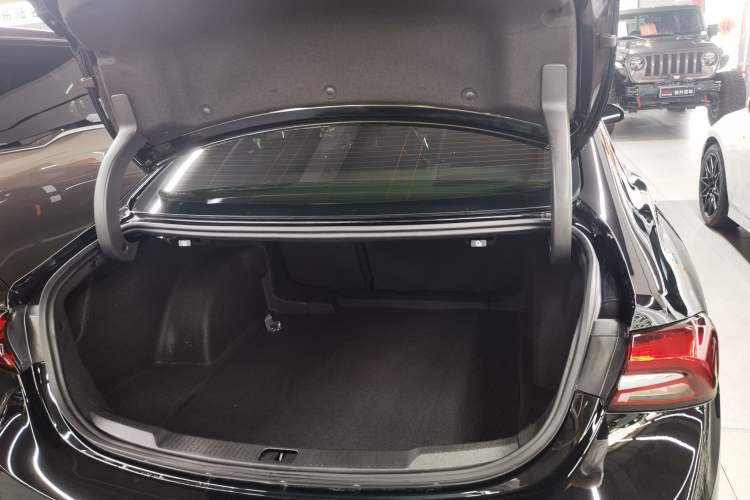 Used Buick LaCrosse 2022 652T Luxury Version Trunk