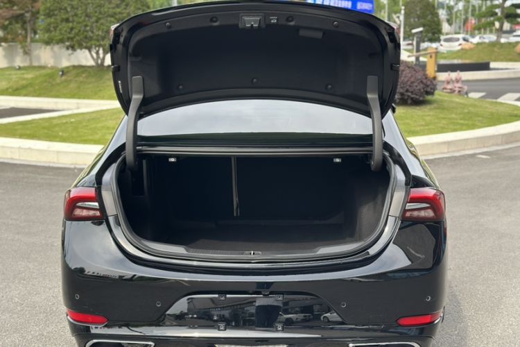 Used Buick LaCrosse 2022 Avenir Avia First Edition Trunk