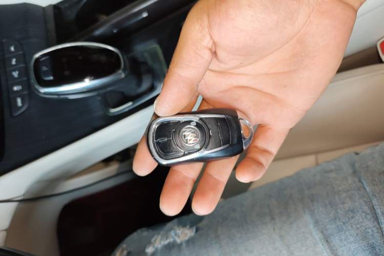 Used Buick LaCrosse 2022 Avenir Avia First Edition Vehicle Key