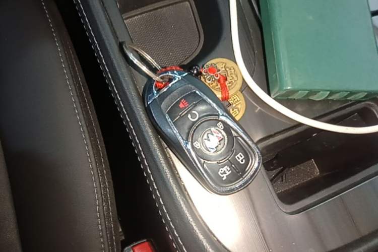 Used Buick LaCrosse 2022 552T Luxury Version Vehicle Key