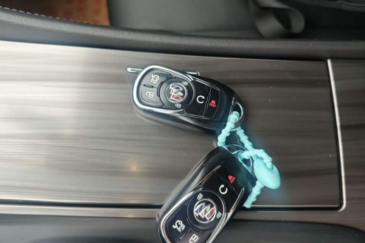 Used Buick LaCrosse 2022 552T Luxury Version Vehicle Key