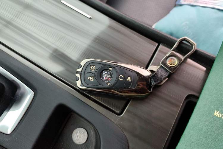 Used Buick LaCrosse 2022 552T Luxury Version Vehicle Key