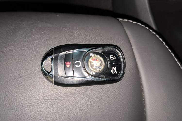 Used Buick LaCrosse 2022 552T Luxury Version Vehicle Key