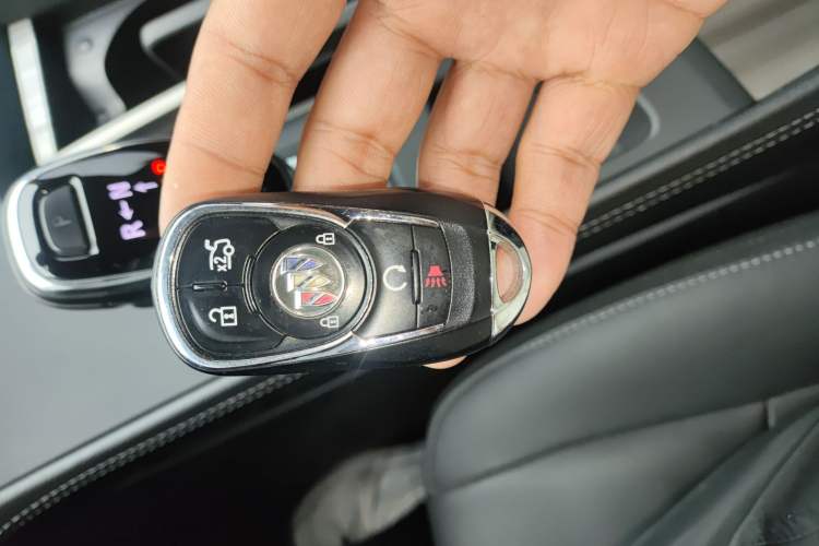 Used Buick LaCrosse 2022 652T Luxury Version Vehicle Key