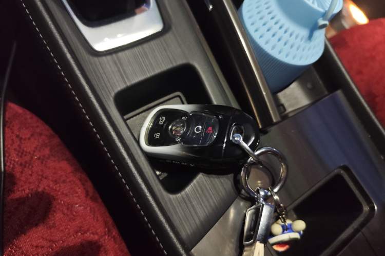 Used Buick LaCrosse 2022 652T Luxury Version Vehicle Key