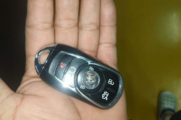 Used Buick LaCrosse 2022 552T Luxury Version Vehicle Key