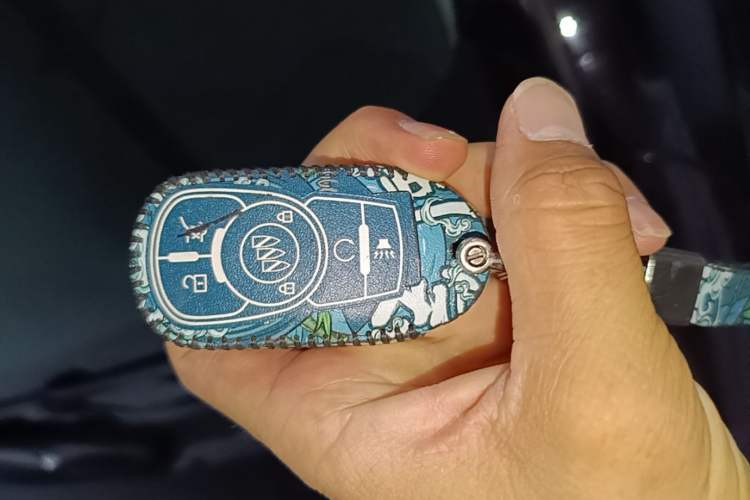 Used Buick LaCrosse 2022 552T Luxury Version Vehicle Key