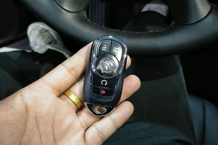 Used Buick LaCrosse 2022 552T Luxury Version Vehicle Key