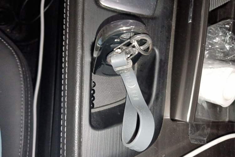 Used Buick LaCrosse 2022 652T Luxury Version Vehicle Key
