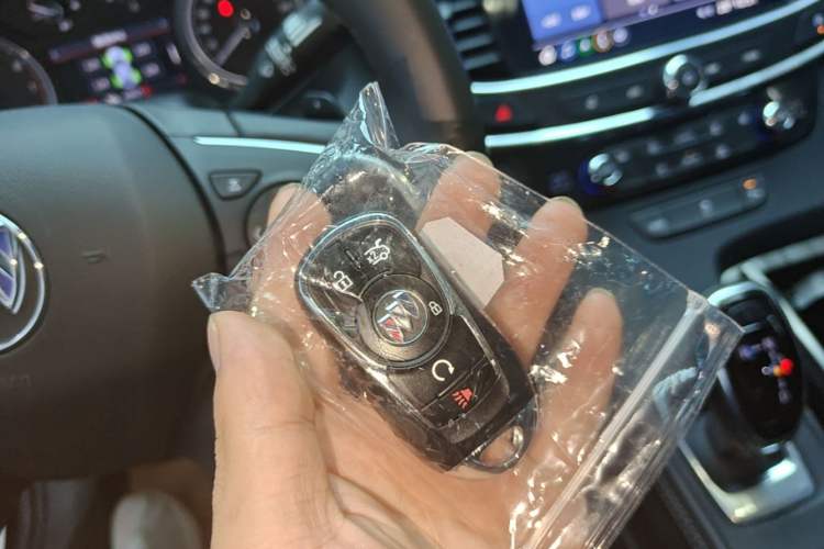 Used Buick LaCrosse 2022 652T Luxury Version Vehicle Key