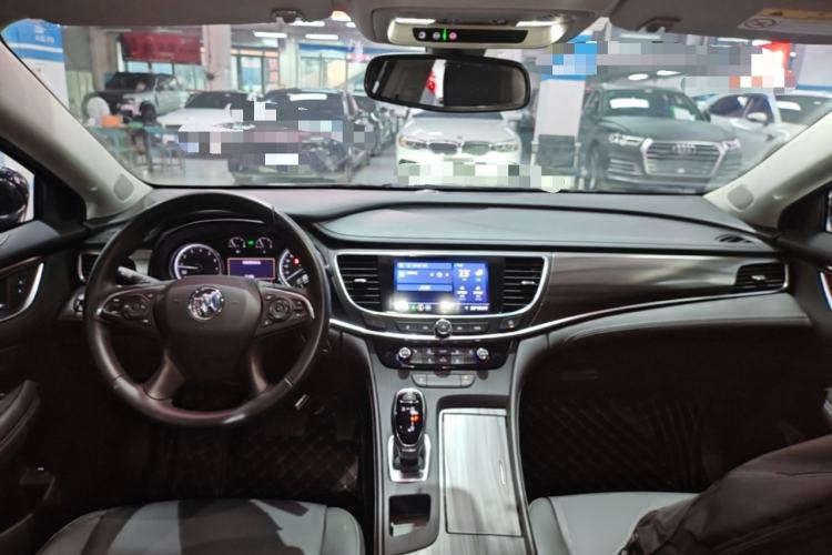 Used Buick LaCrosse 2022 552T Luxury Version Center Console