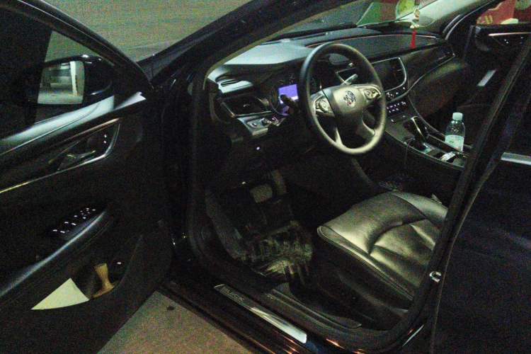 Used Buick LaCrosse 2022 552T Luxury Version Driver Seat